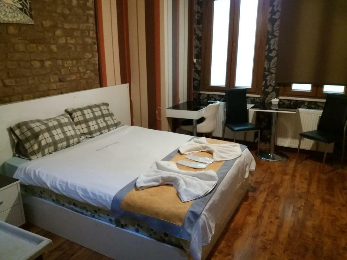 Full House Boutique Hotel Istanbul Exterior photo